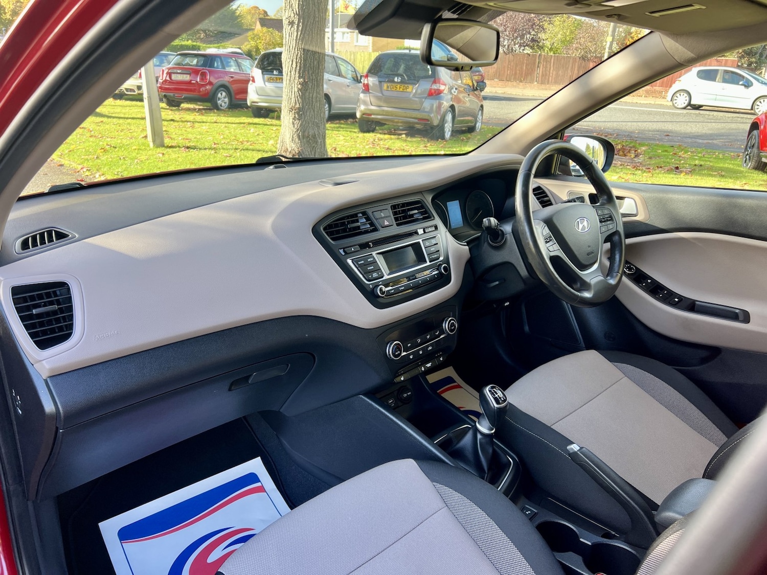 Used Hyundai i20 2015 for sale - 77264355: Photo 23