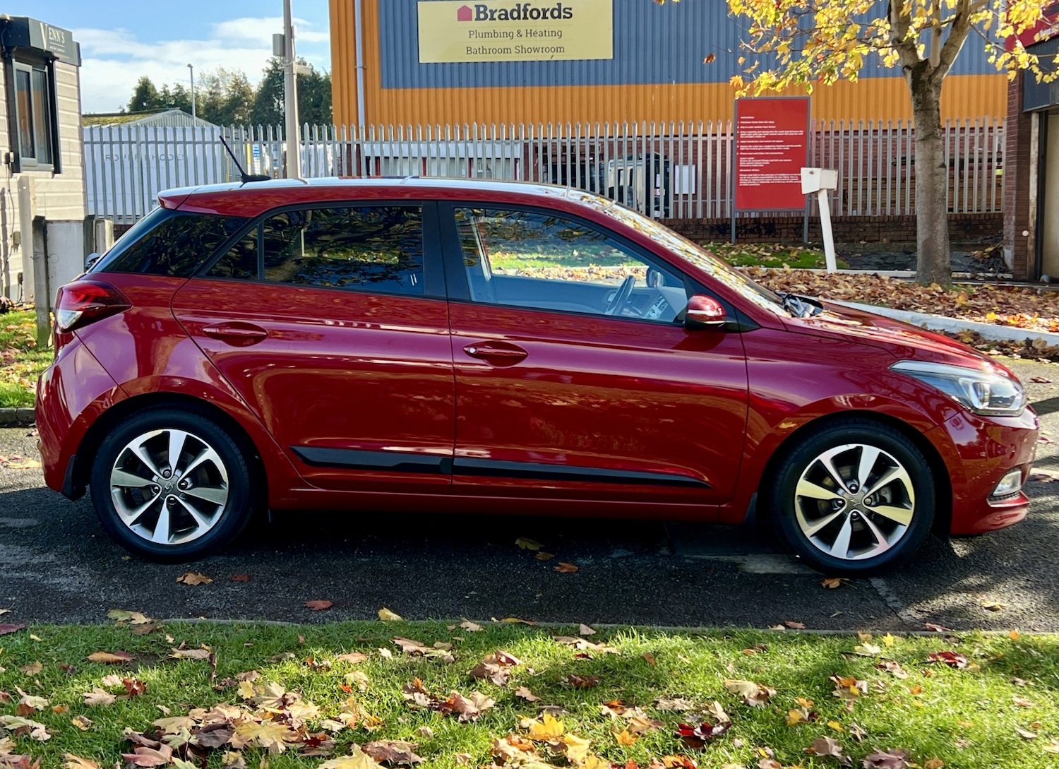 Used Hyundai i20 2015 for sale - 77264355: Photo 3