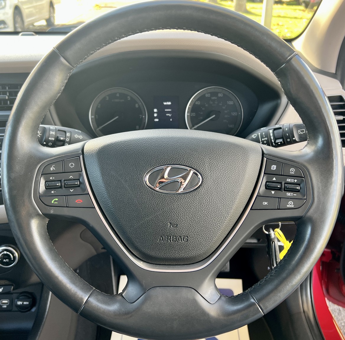 Used Hyundai i20 2015 for sale - 77264355: Photo 31