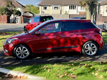 Used Hyundai i20 2015 for sale - 77264355: Photo