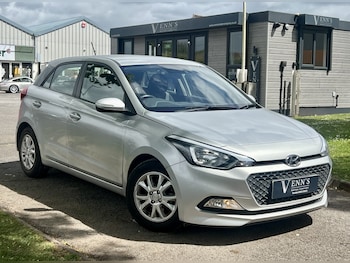 Used Hyundai i20 2017 for sale - 78641364: Photo