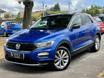 Used Volkswagen T-Roc 2018 for sale - 79563964: Photo