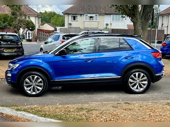 Used Volkswagen T-Roc 2018 for sale - 79563964: Photo