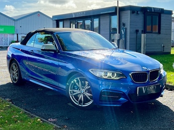 Used BMW 2 Series 2015 for sale - 75881636: Photo