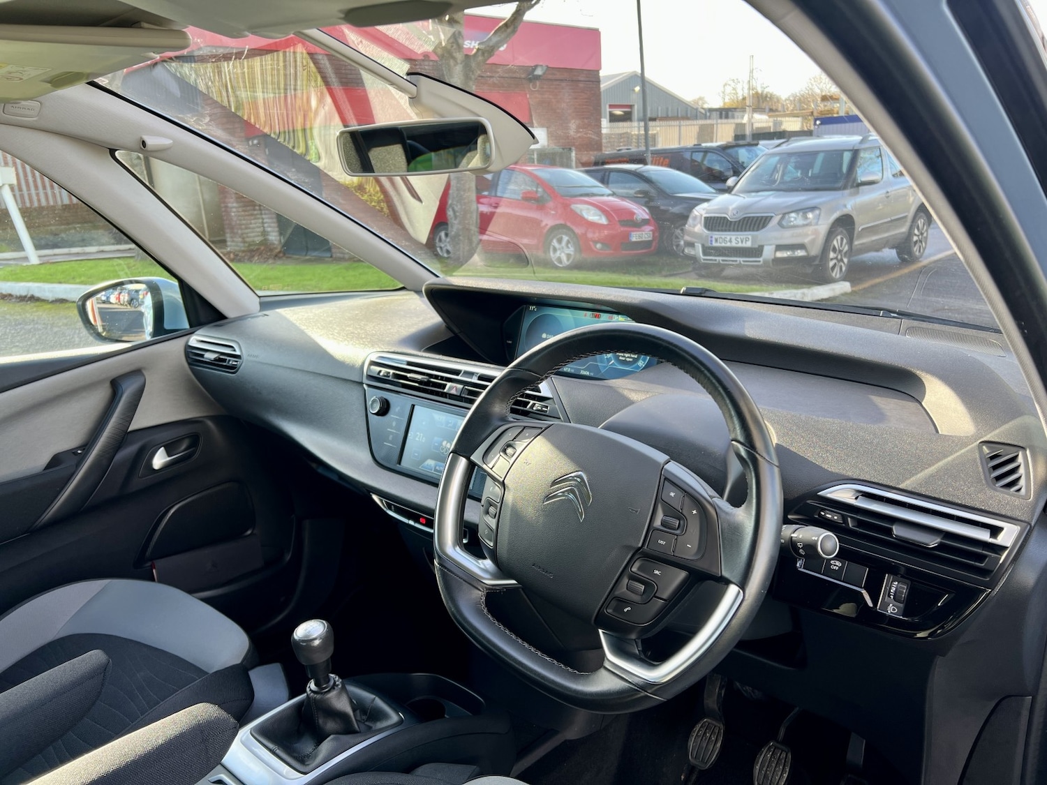 Used Citroen C4 Picasso 2016 for sale - 76571154: Photo 17