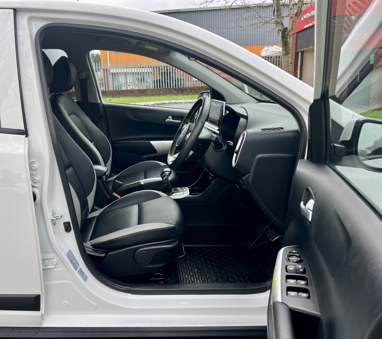 Used Kia Picanto 2023 for sale - 77241870: Photo 15