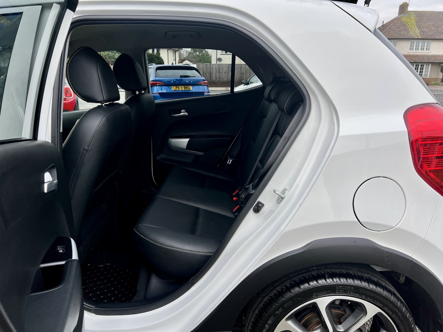 Used Kia Picanto 2023 for sale - 77241870: Photo 41