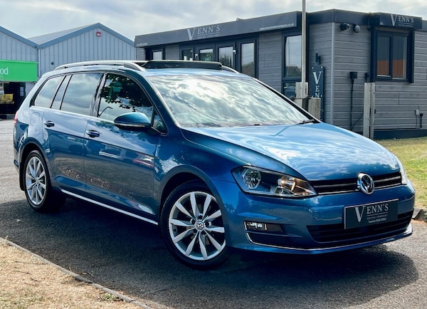 Used Volkswagen Golf 2017 for sale - 75457556: Photo 1