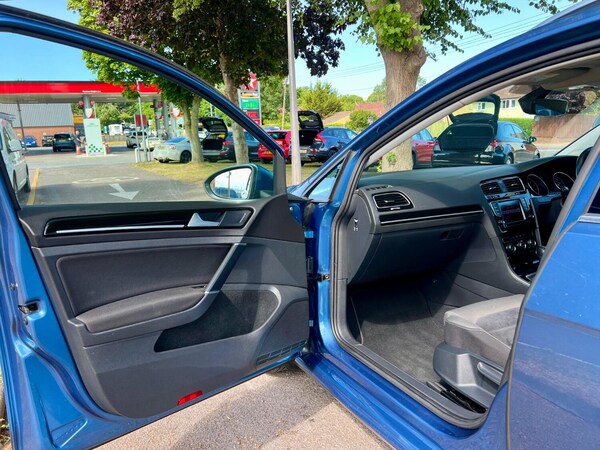 Used Volkswagen Golf 2017 for sale - 75457556: Photo 20