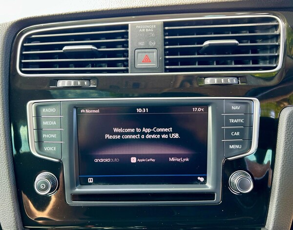 Used Volkswagen Golf 2017 for sale - 75457556: Photo 26