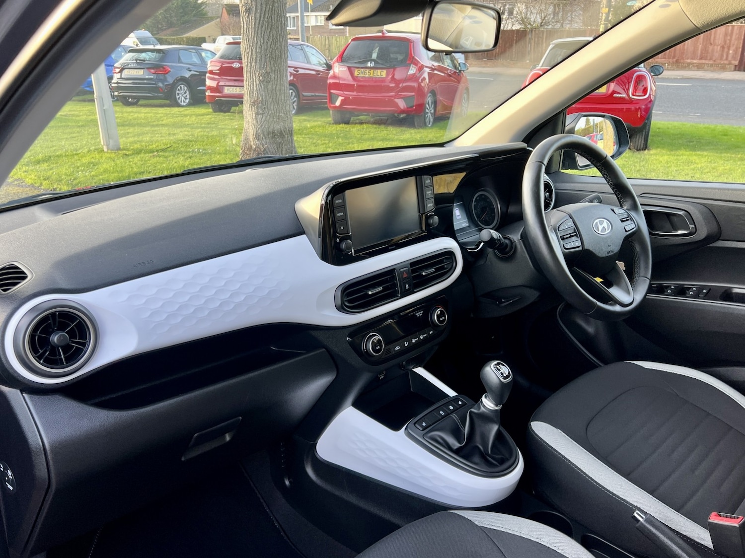 Used Hyundai i10 2022 for sale - 77038963: Photo 22