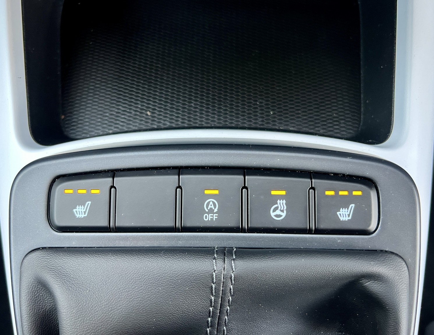 Used Hyundai i10 2022 for sale - 77038963: Photo 29