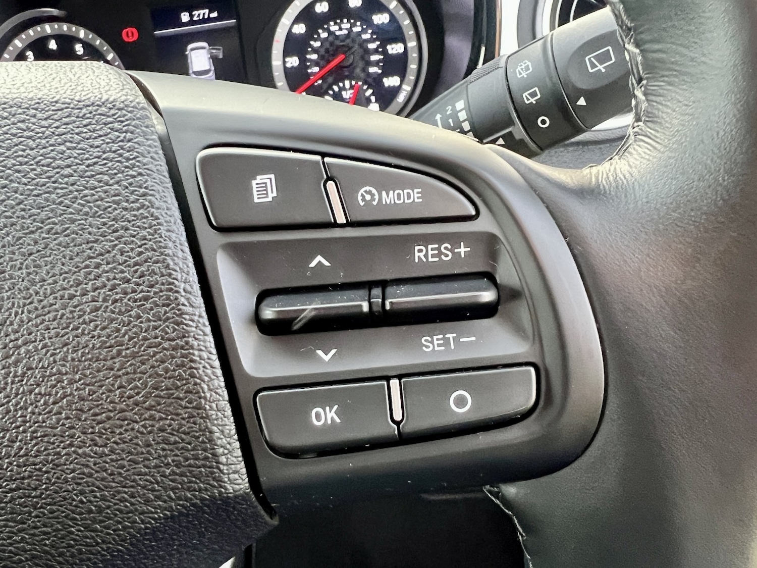 Used Hyundai i10 2022 for sale - 77038963: Photo 35