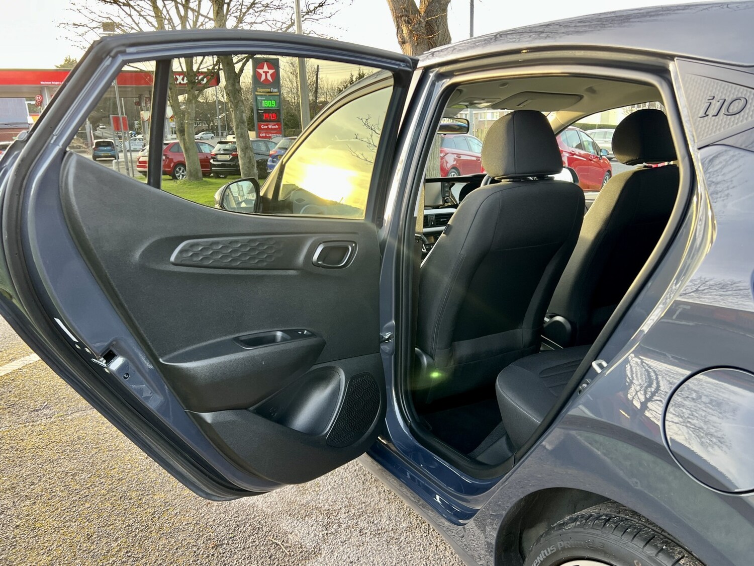 Used Hyundai i10 2022 for sale - 77038963: Photo 41