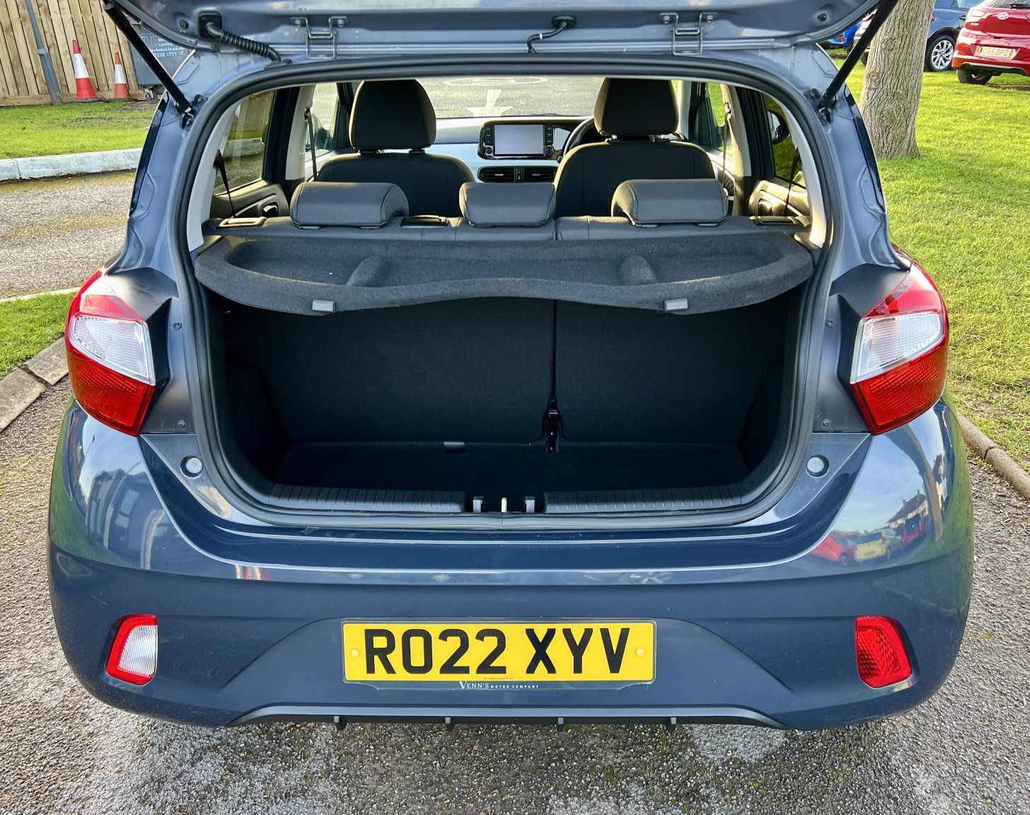 Used Hyundai i10 2022 for sale - 77038963: Photo 44