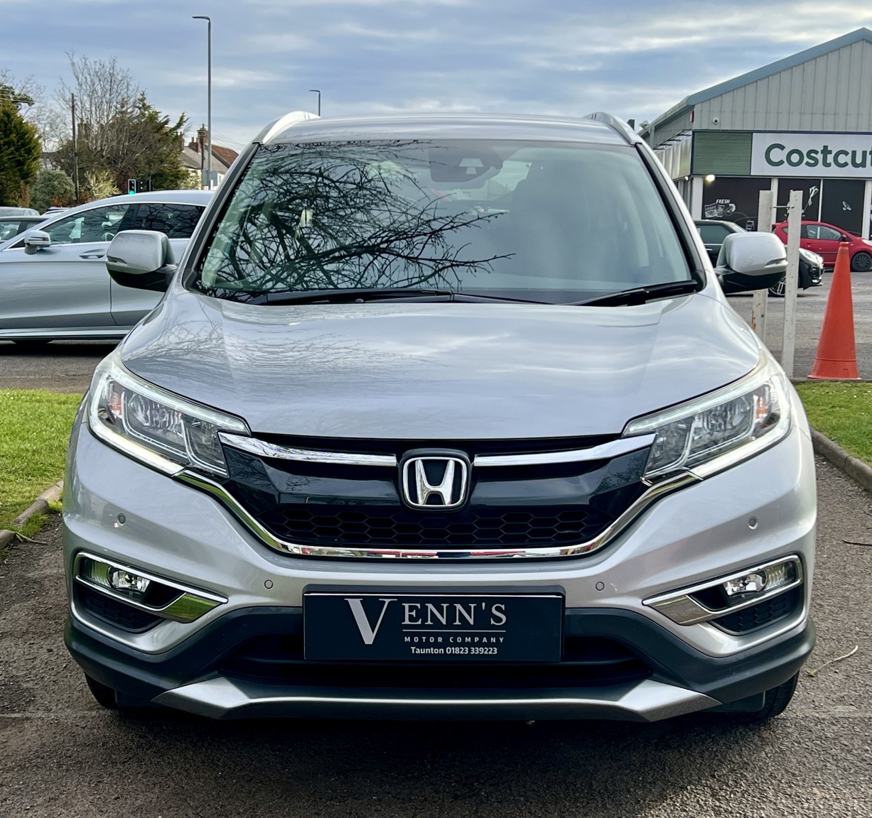 Used Honda CR-V 2017 for sale - 78070576: Photo 2