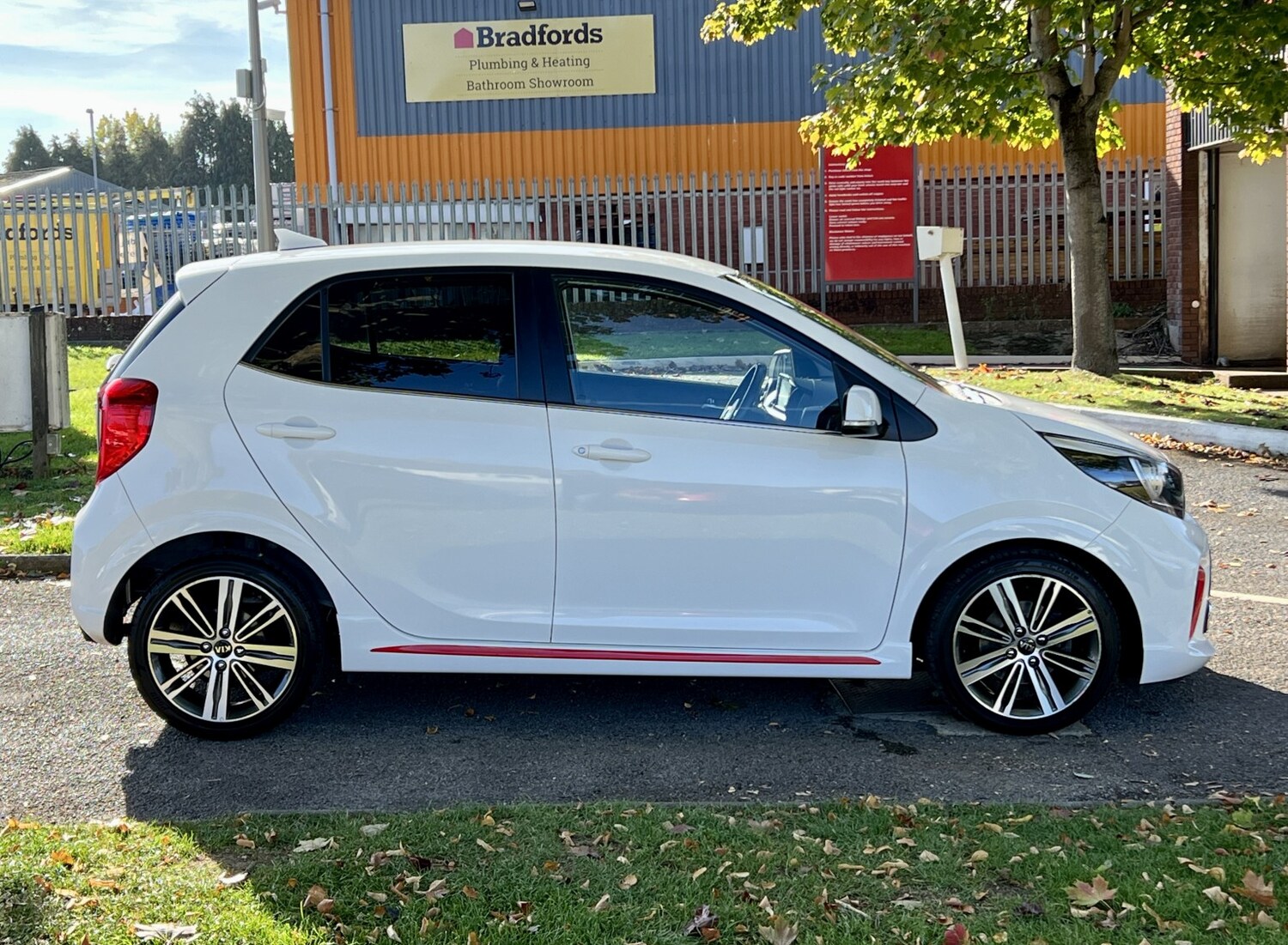 Used Kia Picanto 2019 for sale - 76019661: Photo 3