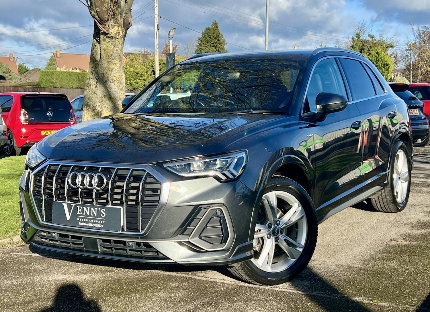 Used Audi Q3 2019 for sale - 77237104: Photo 2