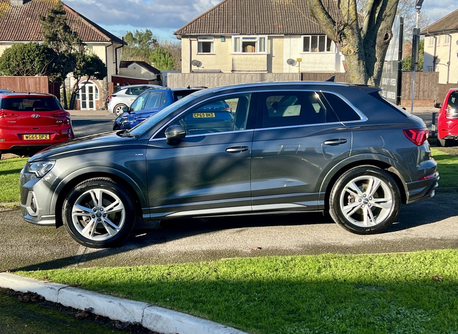 Used Audi Q3 2019 for sale - 77237104: Photo 4