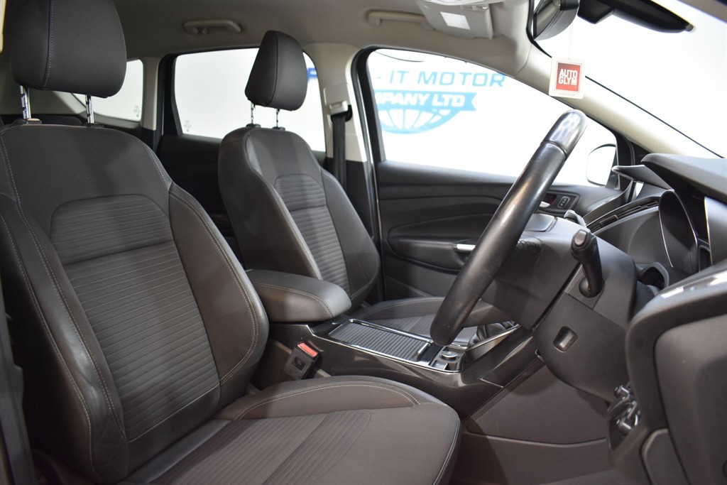 Used Ford Kuga 2018 for sale - 77160872: Photo 31