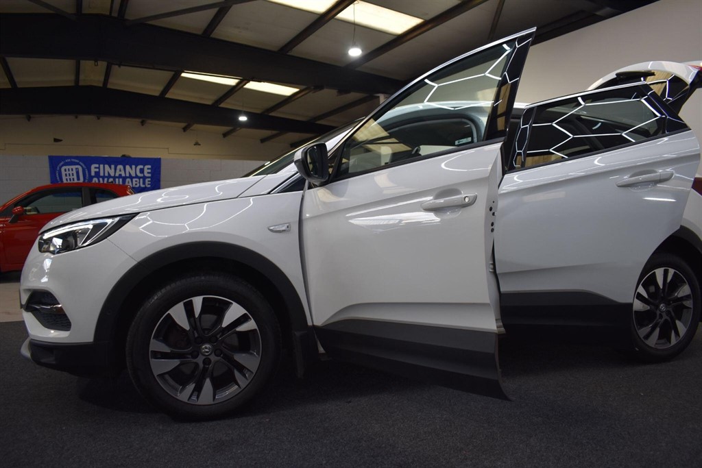 Used Vauxhall Grandland X 2018 for sale - 76750235: Photo 13