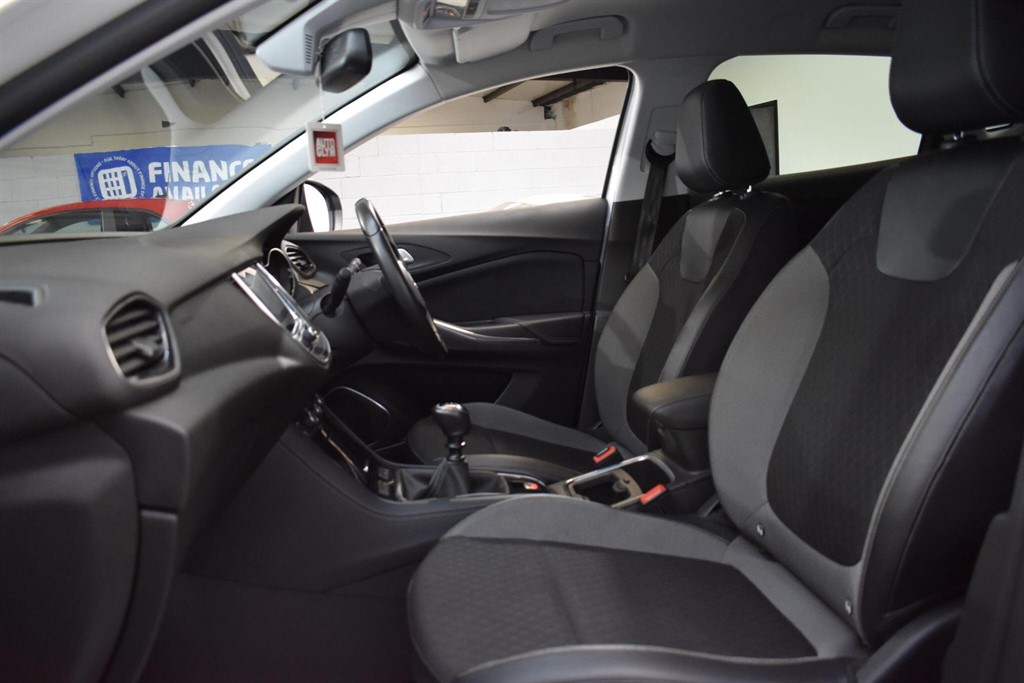 Used Vauxhall Grandland X 2018 for sale - 76750235: Photo 34