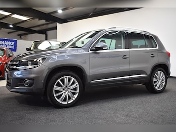Used Volkswagen Tiguan 2015 for sale - 79113578: Photo