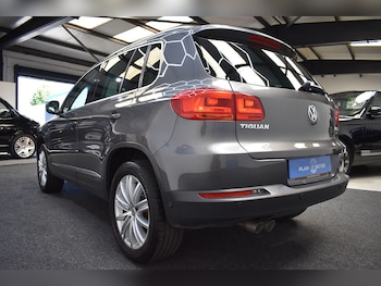 Used Volkswagen Tiguan 2015 for sale - 79113578: Photo