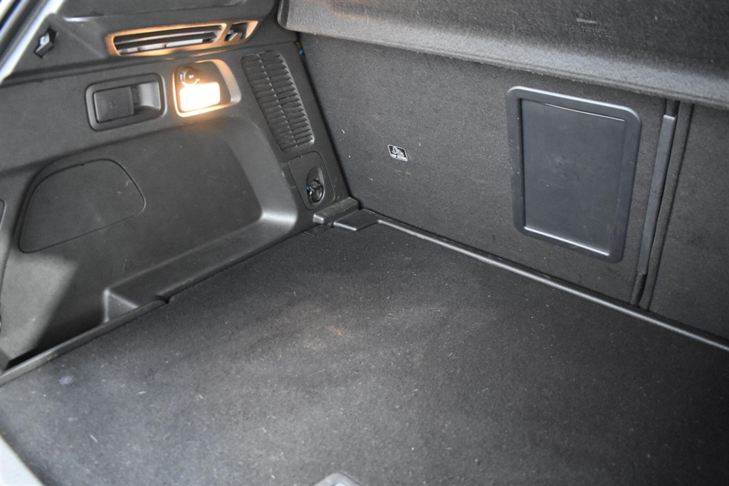 Used Vauxhall Grandland X 2018 for sale - 77210780: Photo 25