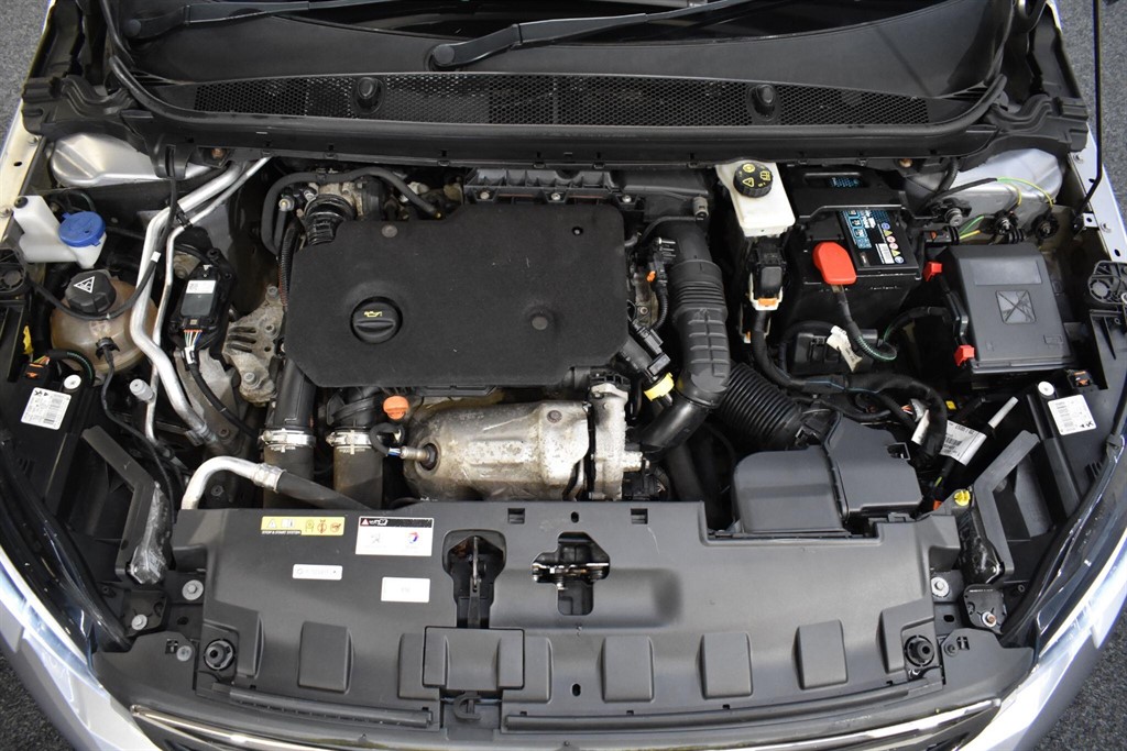 Used Peugeot 308 2018 for sale - 77653391: Photo 21