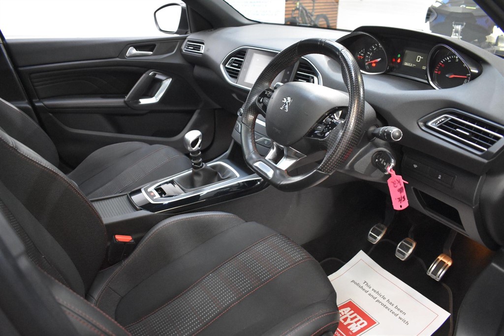 Used Peugeot 308 2018 for sale - 77653391: Photo 29