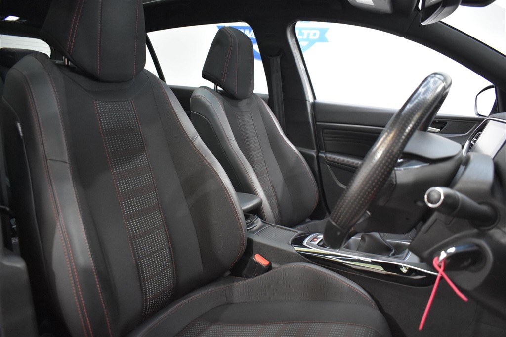 Used Peugeot 308 2018 for sale - 77653391: Photo 31