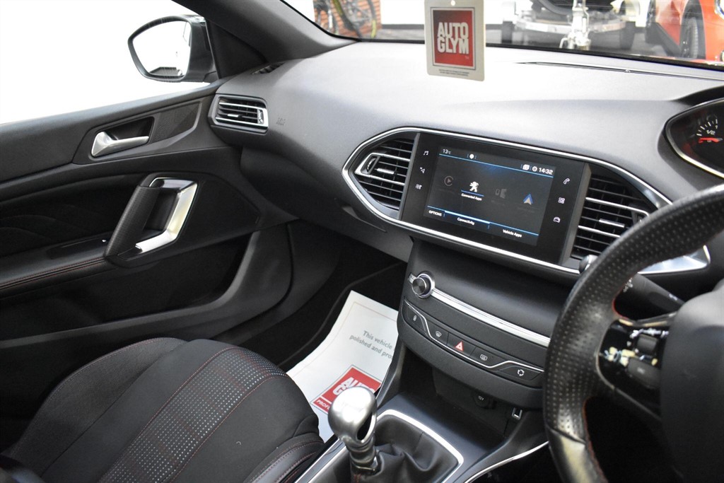 Used Peugeot 308 2018 for sale - 77653391: Photo 50