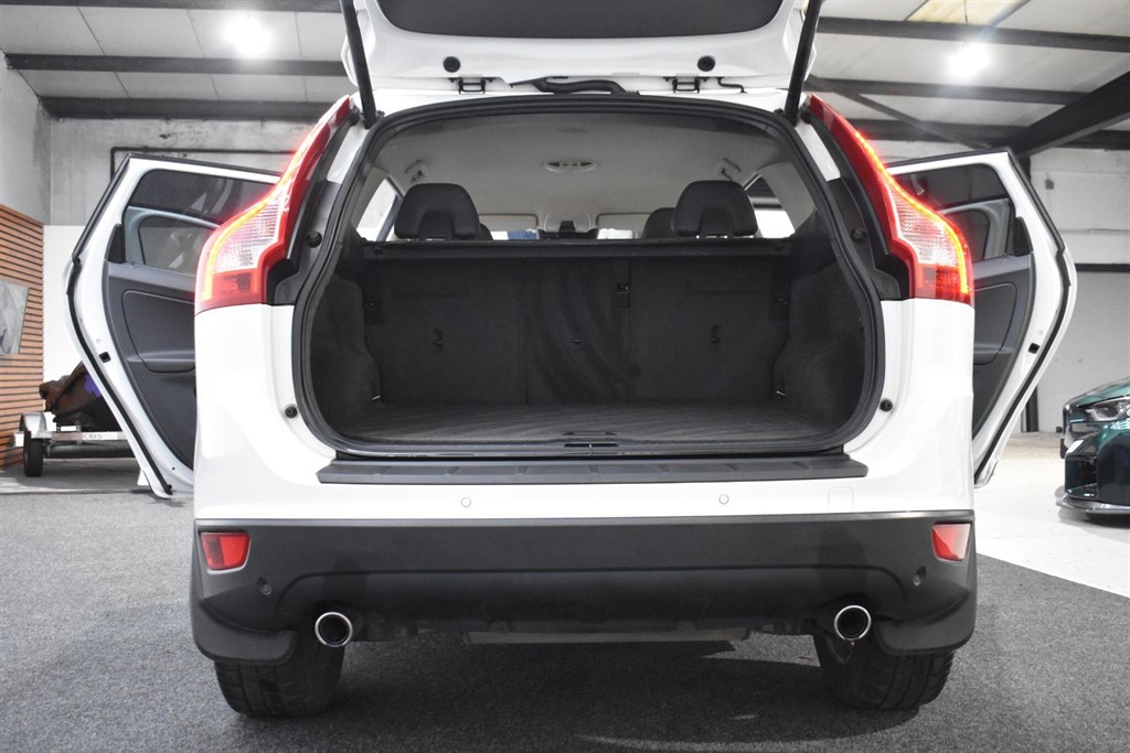 Used Volvo XC60 2012 for sale - 77414203: Photo 14