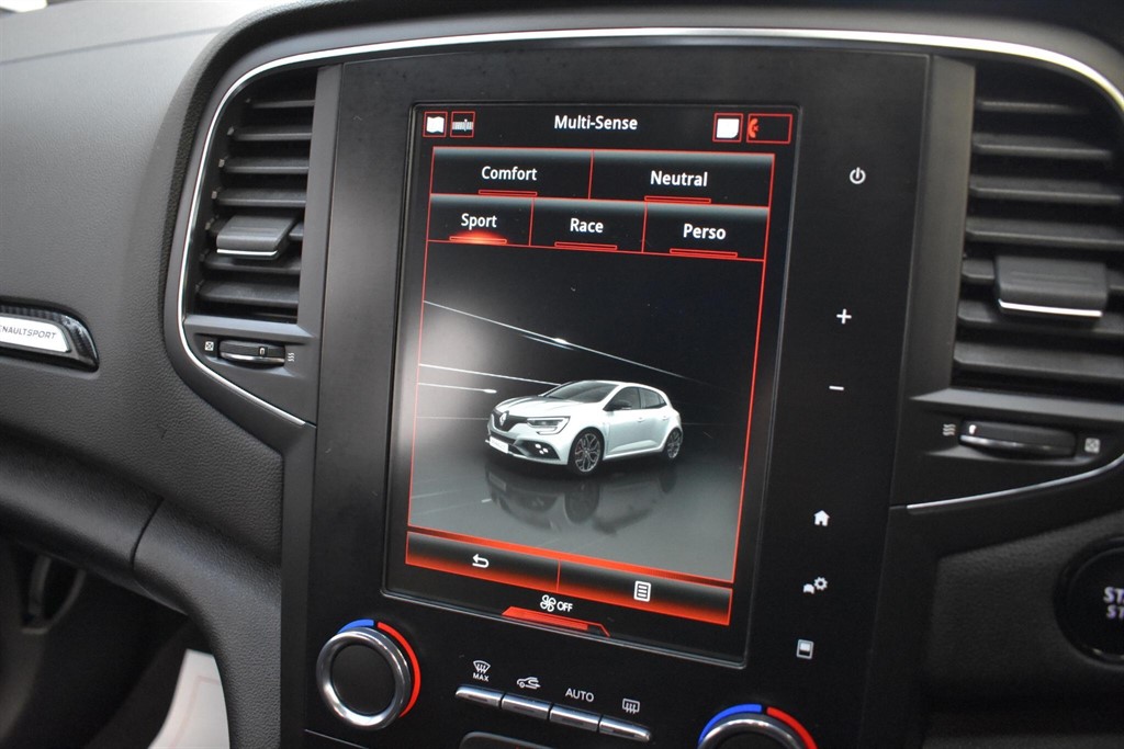 Used Renault Megane 2019 for sale - 77975703: Photo 77