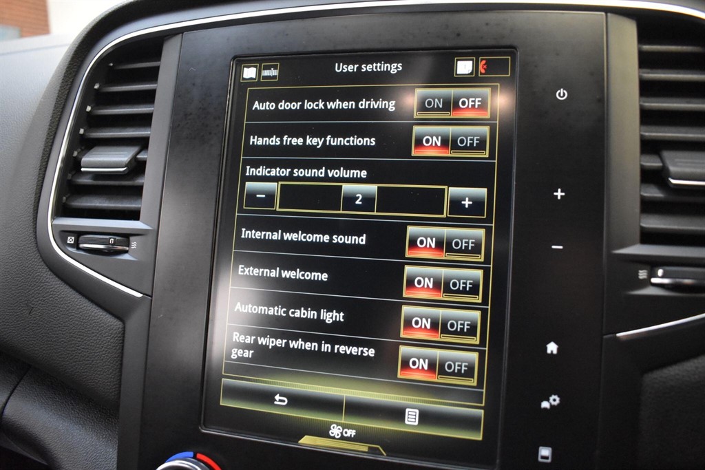 Used Renault Megane 2019 for sale - 77975703: Photo 91