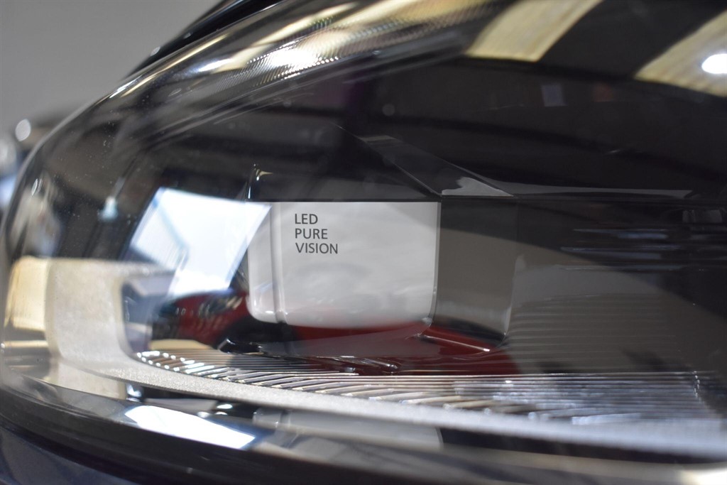 Used Renault Megane 2019 for sale - 77975703: Photo 95