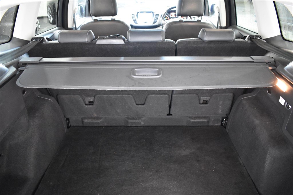 Used Ford Kuga 2017 for sale - 77013230: Photo 30