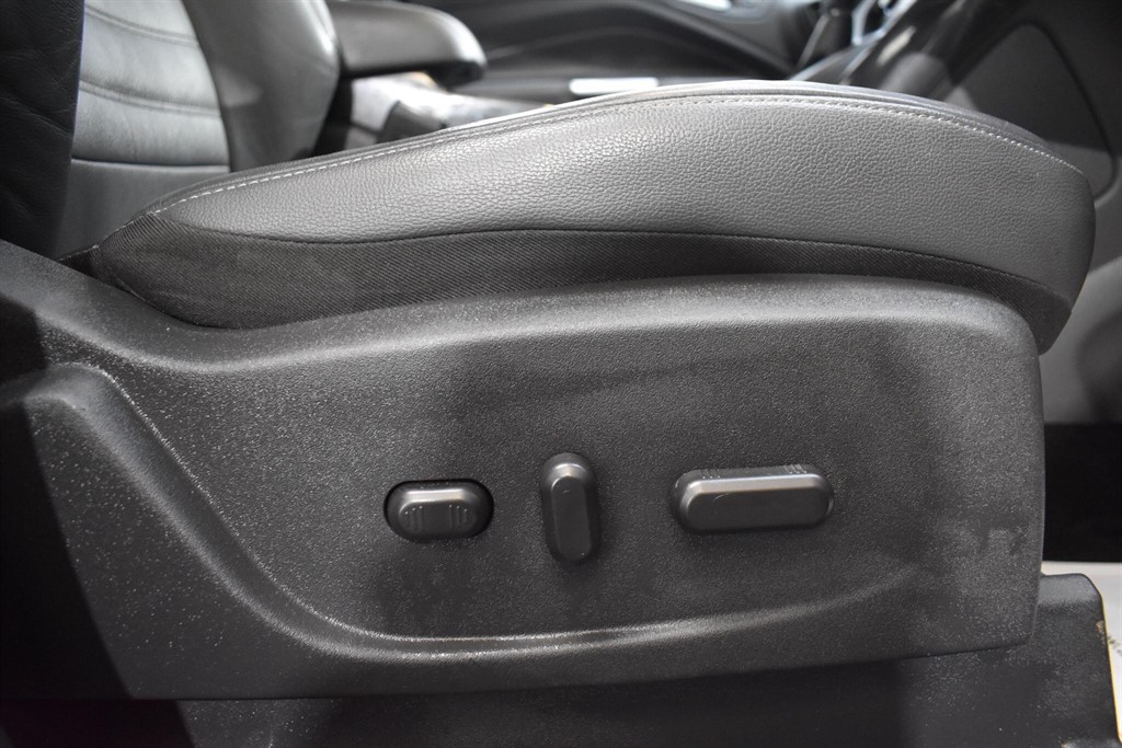 Used Ford Kuga 2017 for sale - 77013230: Photo 36