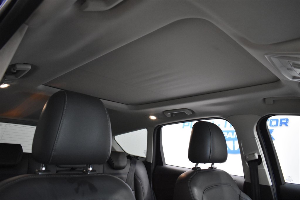 Used Ford Kuga 2017 for sale - 77013230: Photo 51