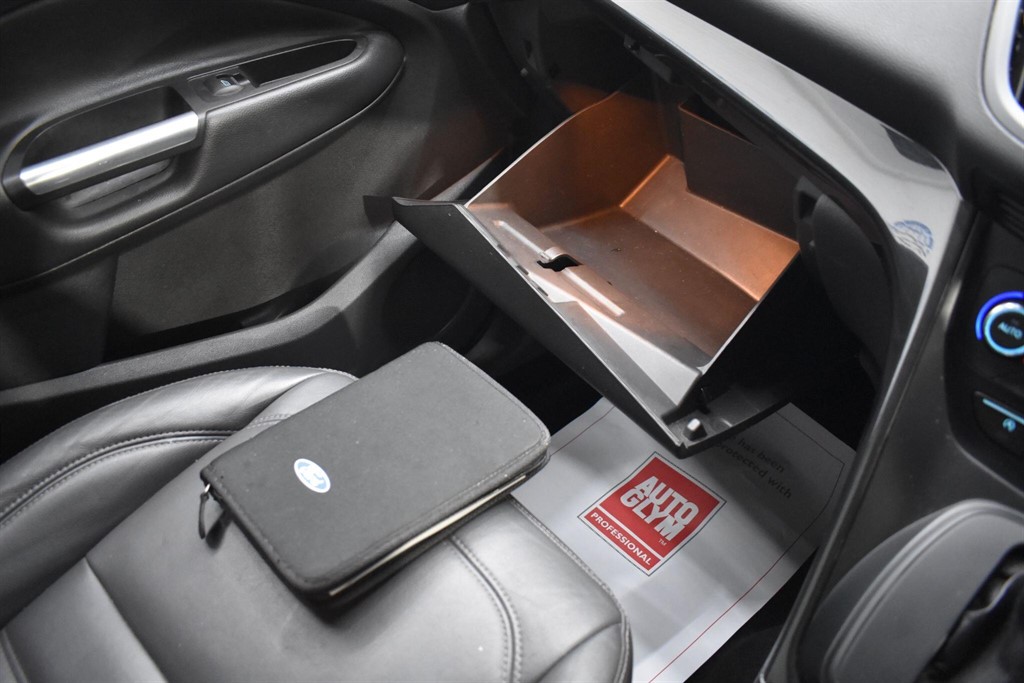 Used Ford Kuga 2017 for sale - 77013230: Photo 60