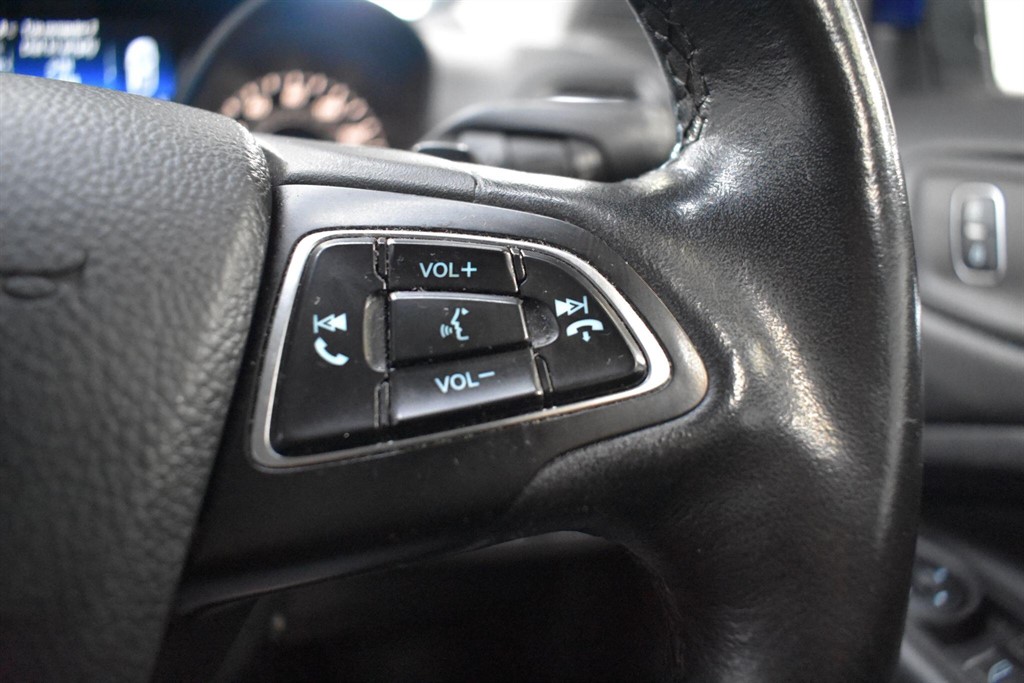 Used Ford Kuga 2017 for sale - 77013230: Photo 82