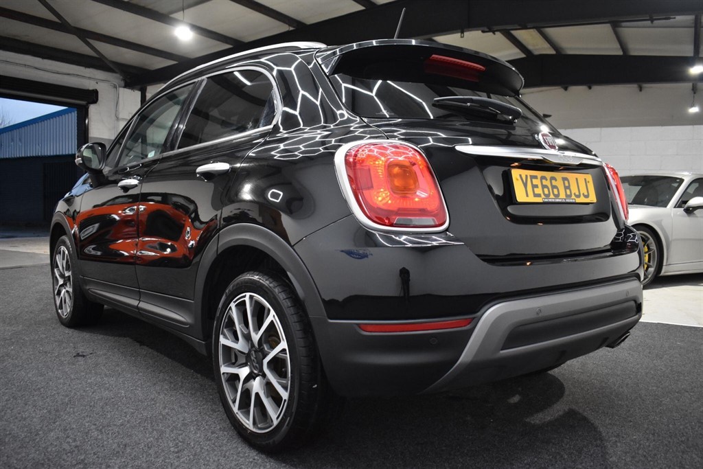 Used Fiat 500X 2016 for sale - 77281372: Photo 5
