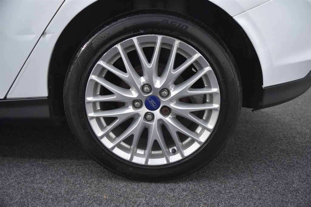 Used Ford Focus 2012 for sale - 77877907: Photo 19