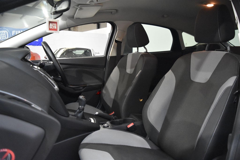 Used Ford Focus 2012 for sale - 77877907: Photo 32