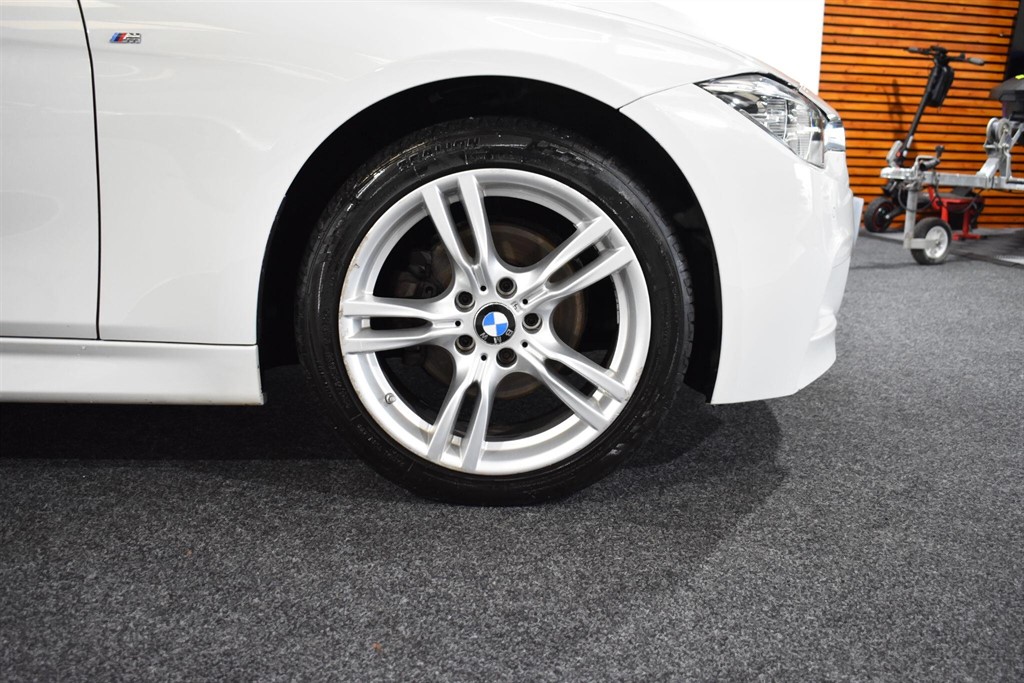 Used BMW 3 Series 2016 for sale - 77193791: Photo 17