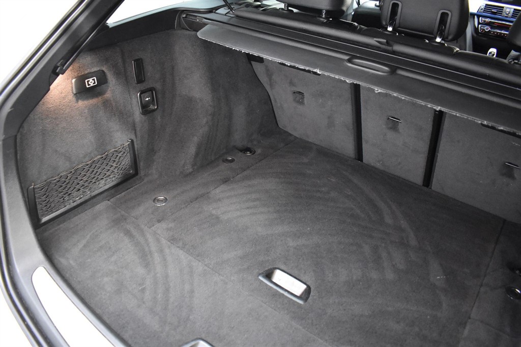 Used BMW 3 Series 2016 for sale - 77193791: Photo 25