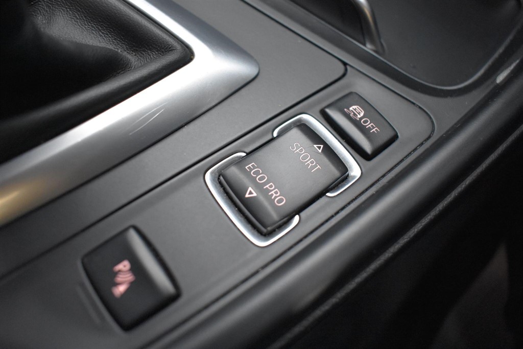 Used BMW 3 Series 2016 for sale - 77193791: Photo 62