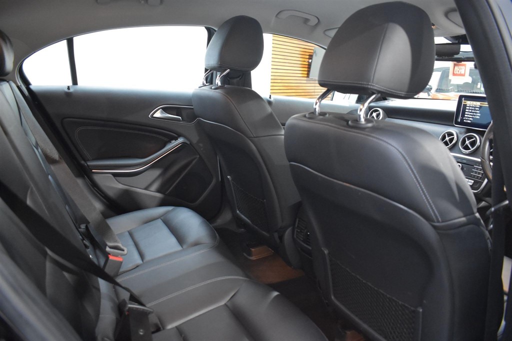 Used Mercedes-Benz A-Class 2016 for sale - 77261963: Photo 40