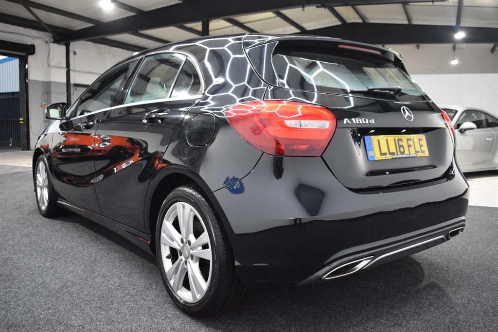 Used Mercedes-Benz A-Class 2016 for sale - 77261963: Photo 5